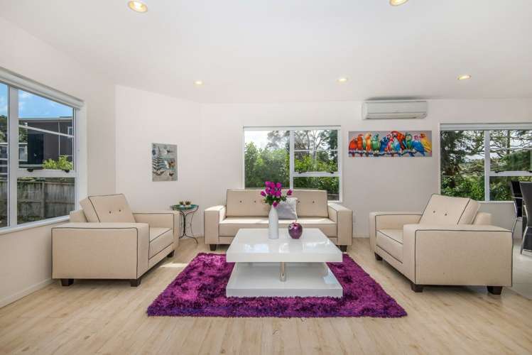 2/103l Glengarry Road Glen Eden_8