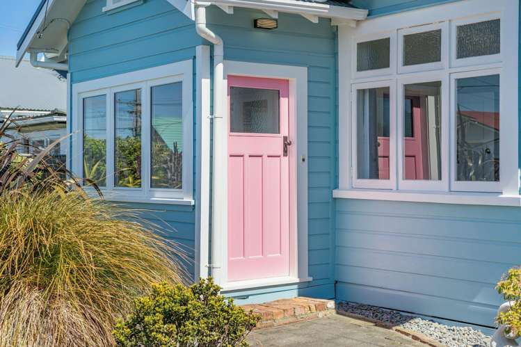 11 Plunket Avenue Petone_1