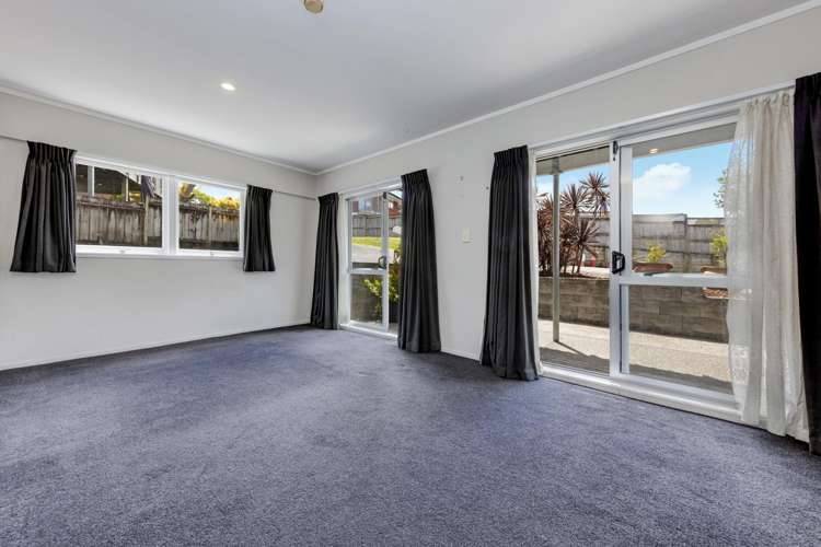 13 Highlight Parade Te Atatu South_11