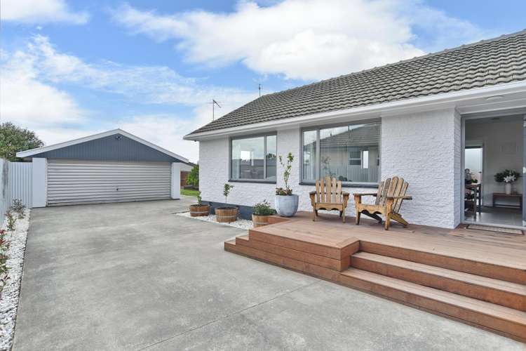 25 Dunstan Crescent Hornby_26