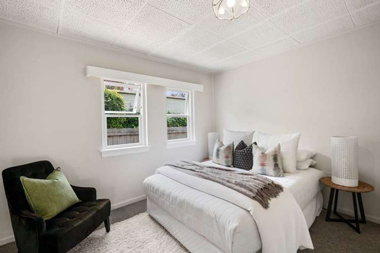 18a Lake Road Devonport_12