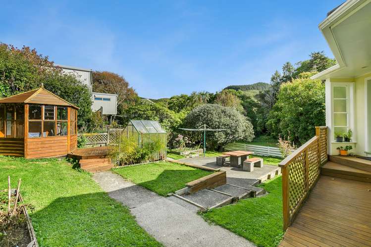 25 Larsen Crescent Tawa_19