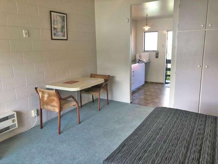 12/7 Cheltenham St Hanmer Springs_4