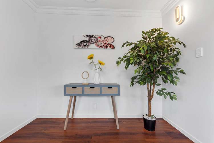 1/16 Parramatta Place Botany Downs_12