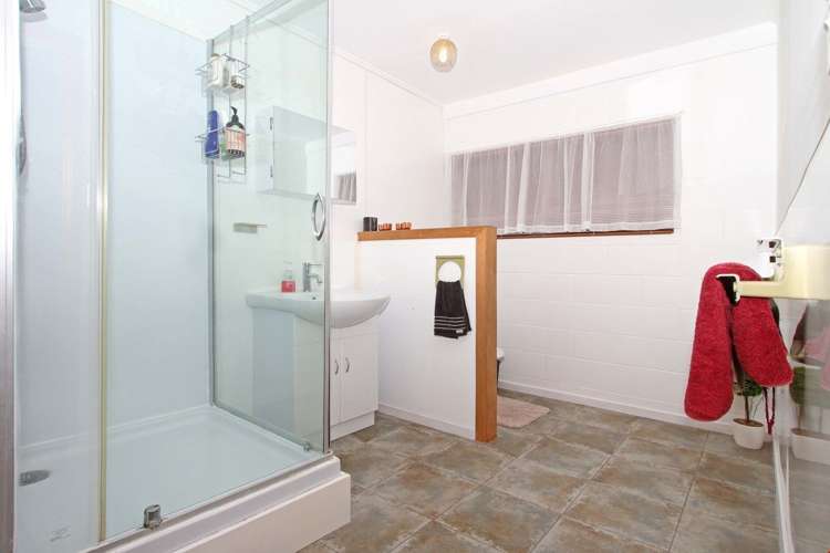 19 Evans Road Glen Eden_19