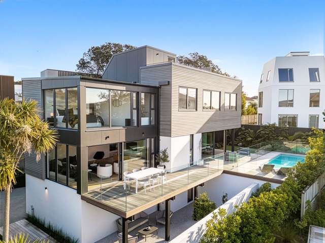 Executive Coastal Luxury, Crafted for Family Life