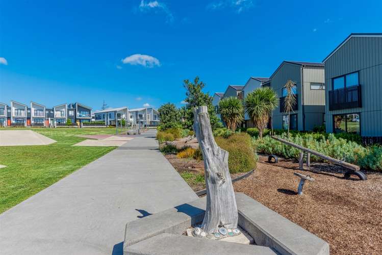 42 Sidney Wallingford Way Hobsonville_17