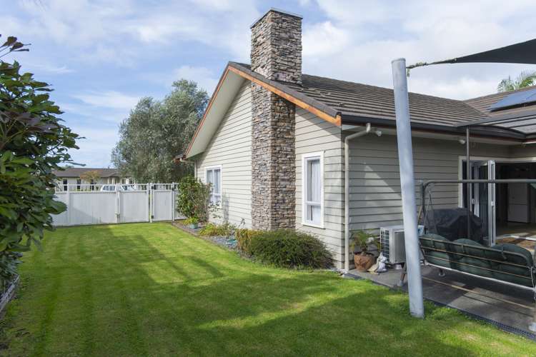 11 Pohutukawa Grove Lytton West_21