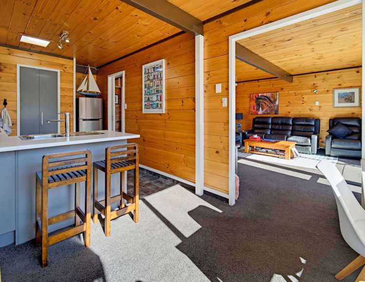 1/305 Nelson Street South Hastings Central_12