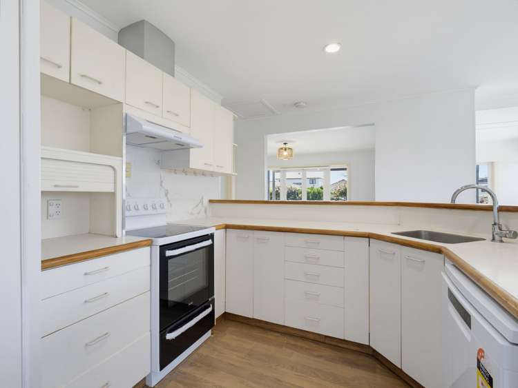 50A Holland Street Glenholme_6