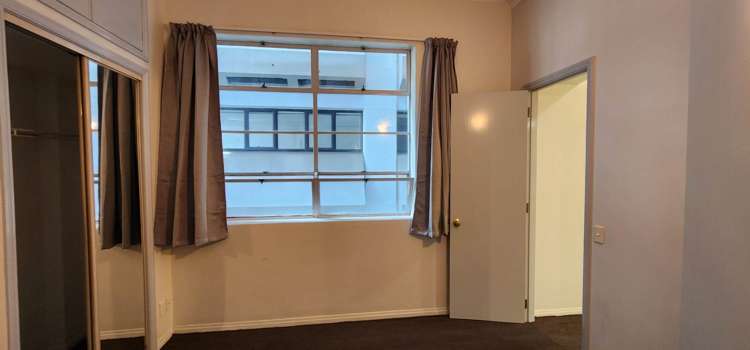 2f/18 Hobson Street Auckland Central_1