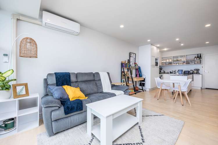 1202/30 Beach Road Auckland Central_6