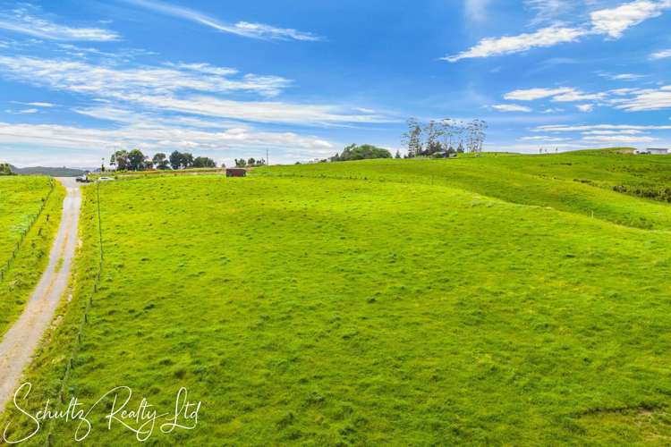 523B Golden Stairs Road Maungaturoto_11