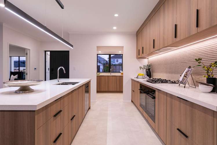 16 Tukutata Crescent Milldale_13