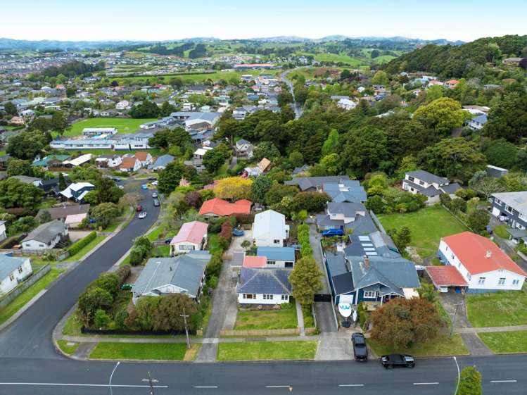 7 Prospect Terrace Pukekohe_16