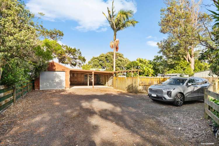 33 Ronald Avenue Glenbrook_13