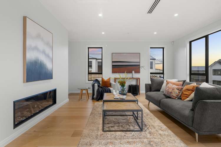 12 Makumaku Place Long Bay_11