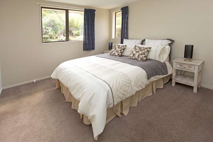 20 Laurie Street Red Beach_7