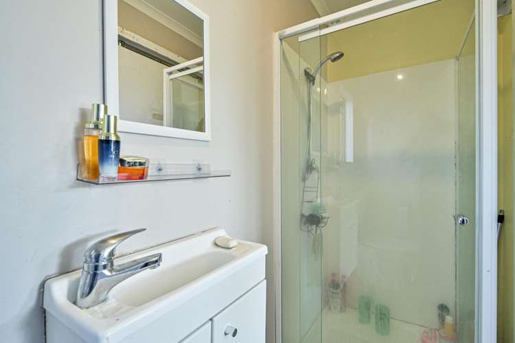 408 Huia Street Camberley_16