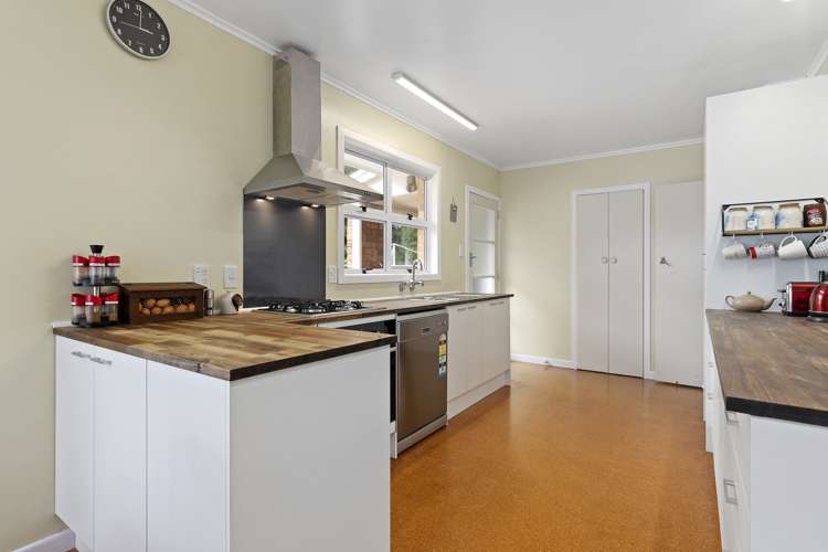 51 Aroha View Avenue Te Aroha_8