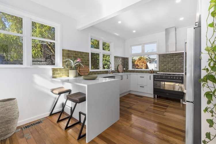 4 Ashleigh Crescent Miramar_2