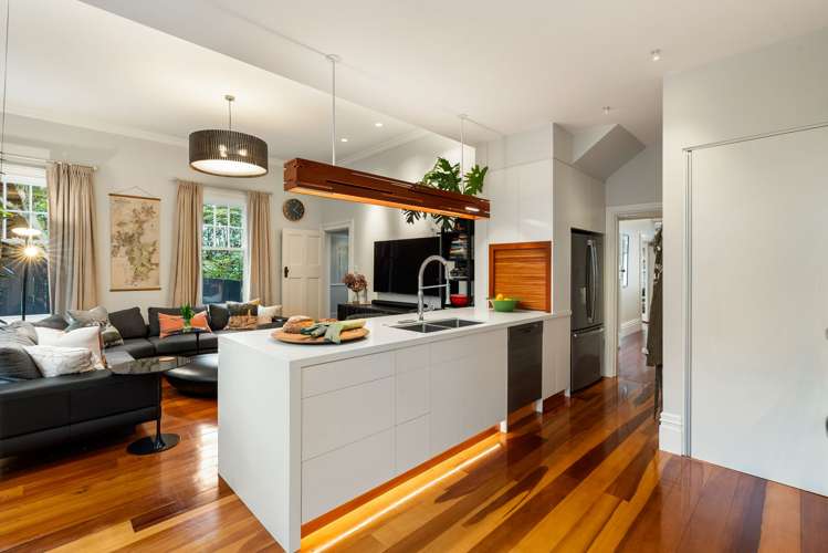 57 Bolton Street Kelburn_12