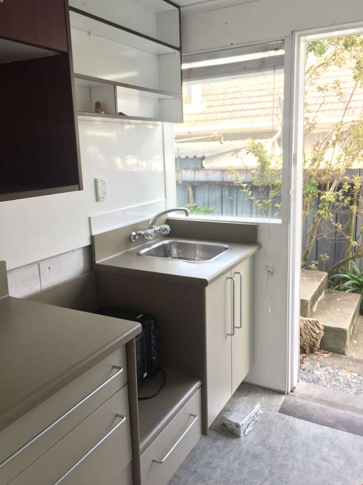 47 School Road Te Atatu South_14