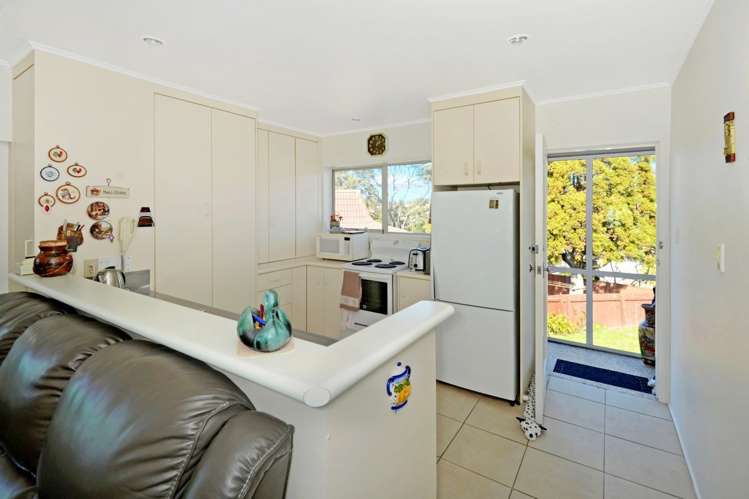 1/14 Pamela Place New Lynn_9