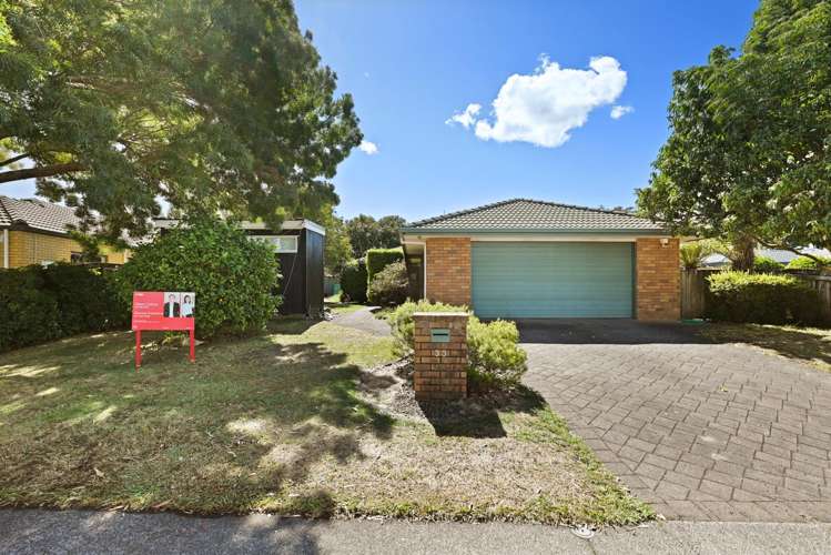 33 Diomede Glade Flagstaff_13