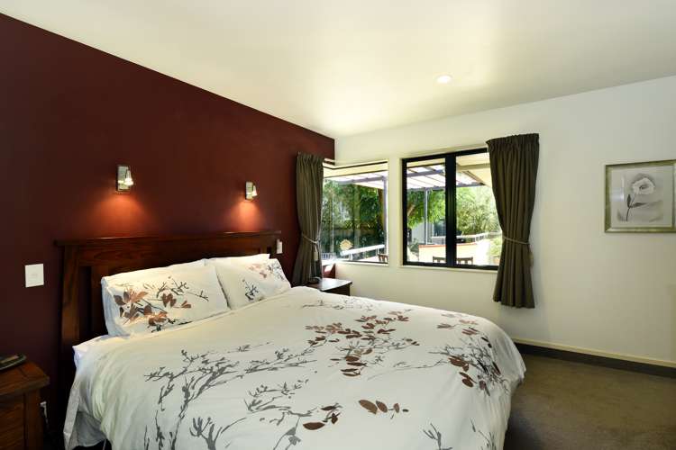 19 Idesia Grove Richmond_12