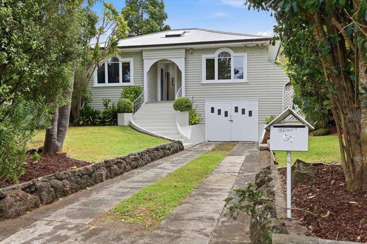 67 Owairaka Avenue Mount Albert_2