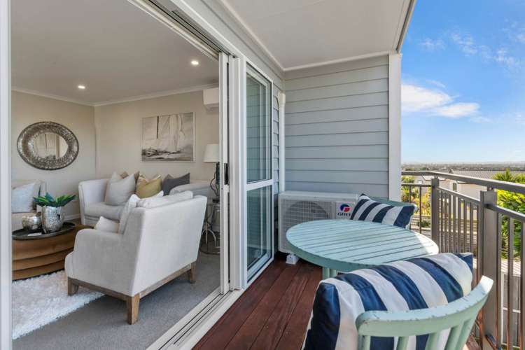 92 Arrowsmith Drive Flat Bush_11