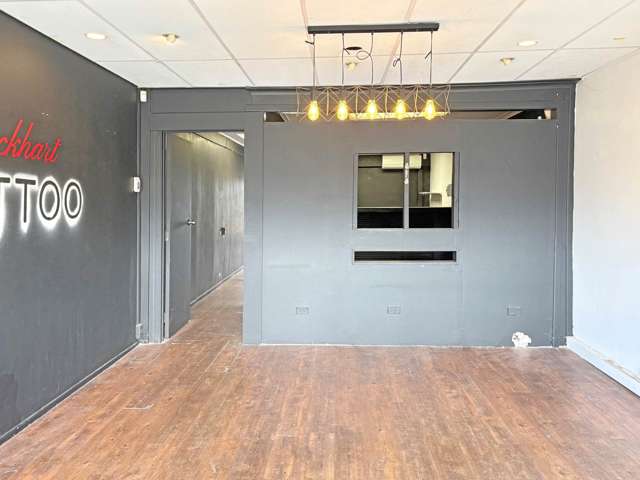 21A Queens Road Panmure_1