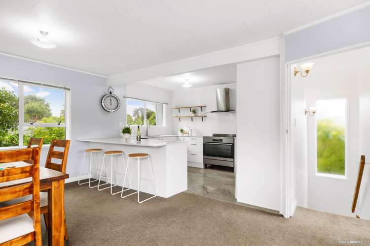 22 Fernleigh Avenue Waiuku_6