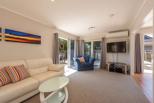 91 Field Way Waikanae Beach_4