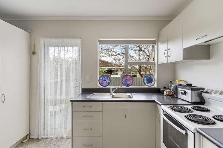 27 Chingford Close Mangere_12