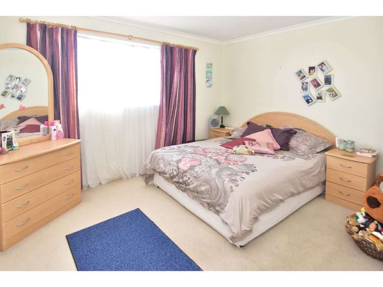 123 Grovenor Drive Orewa_14