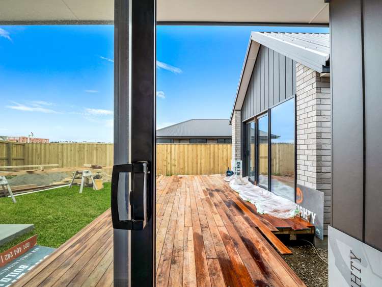 104 Scout Street Rolleston_17