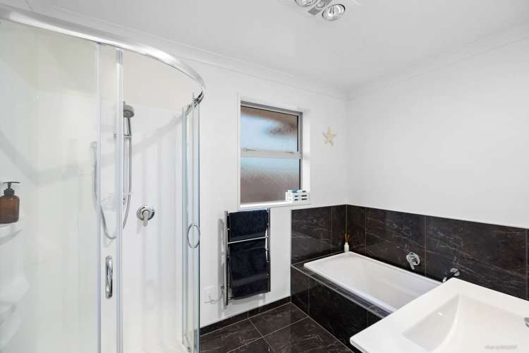 71 Valley Road Pukekohe_17