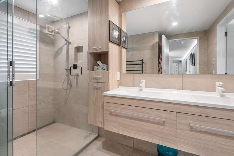 75 Whaka Terrace Huntsbury_11