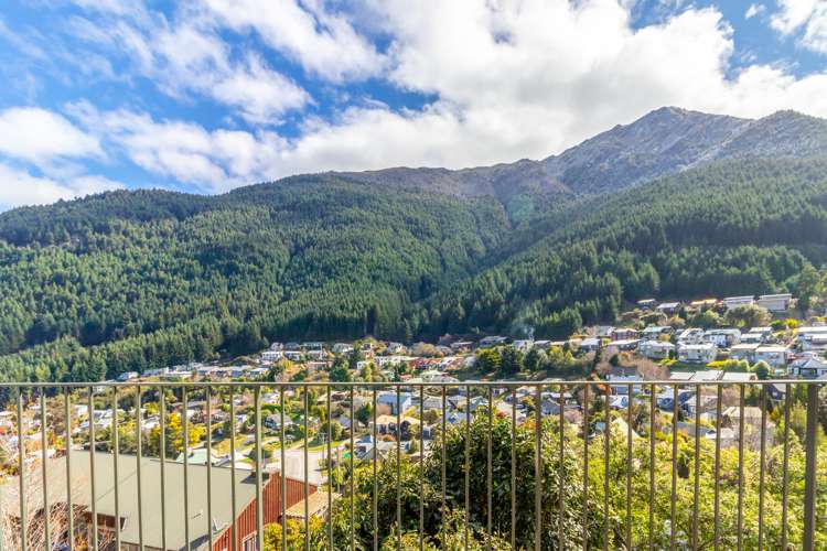 12b Broadview Rise Fernhill/Sunshine Bay_16