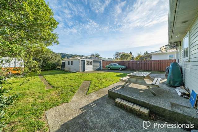 66 Peel Place Wainuiomata_2