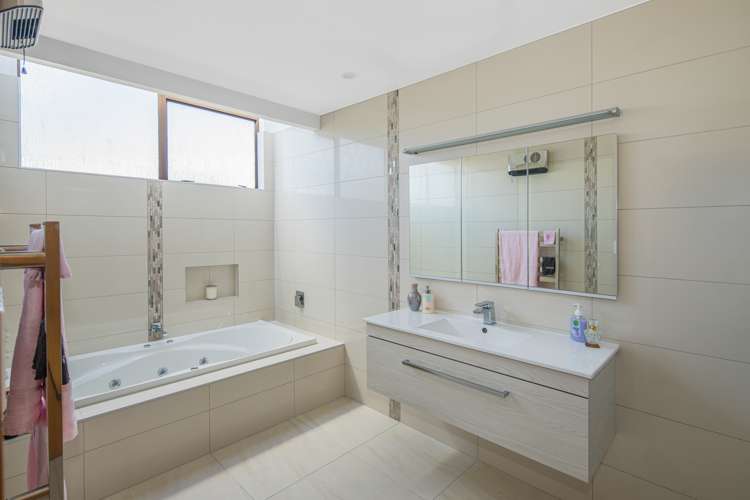 32 Kaikoura Street Maupuia_17