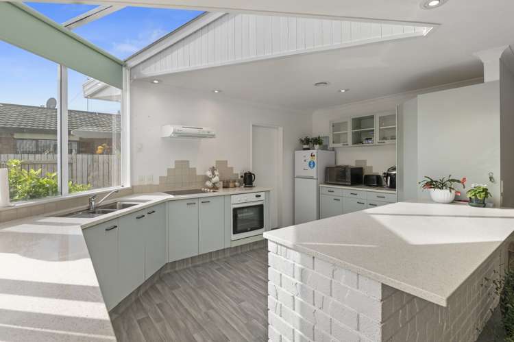 32 Easton Way Levin_5