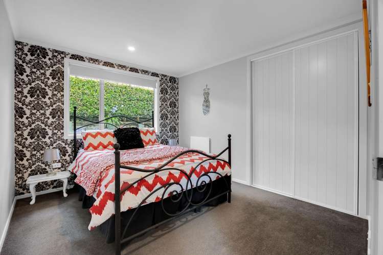 5 Featherstone Drive Flagstaff_25