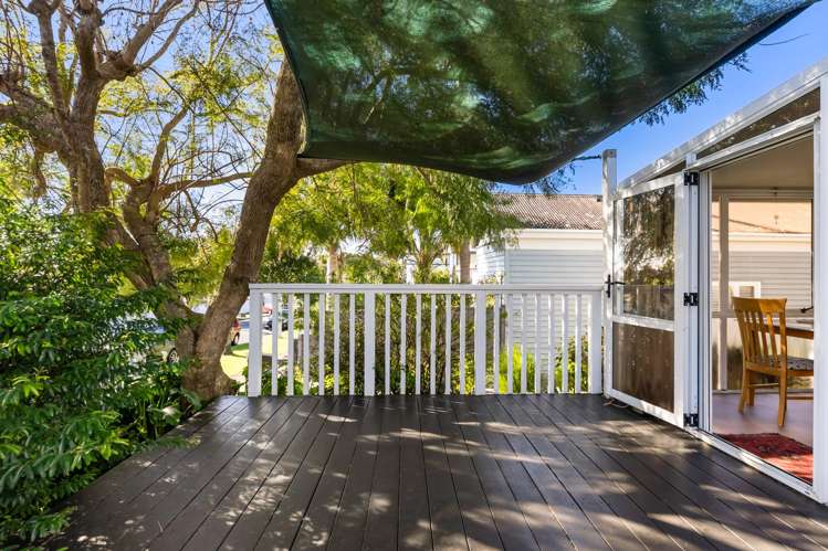 75 Wainui Avenue Point Chevalier_7