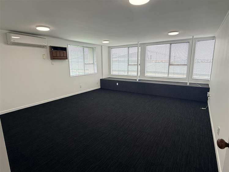 4/5B Raiha Street Elsdon_2