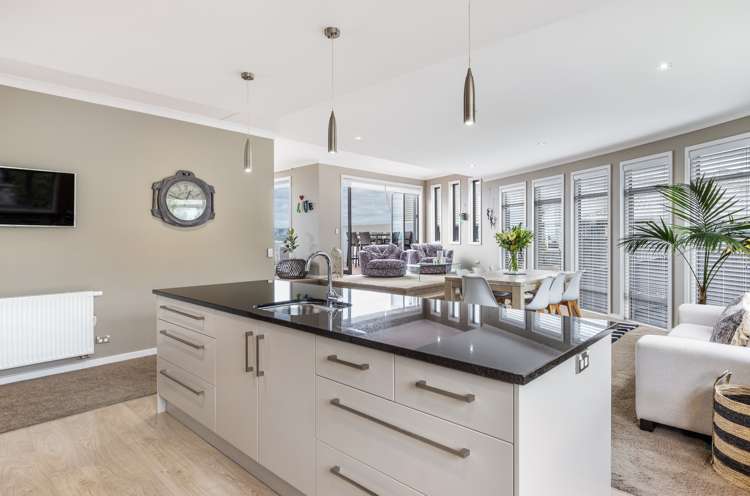 71 Ngauruhoe Street Hilltop_19