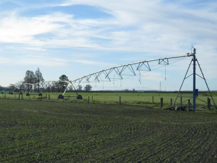 630 Grahams Road Willowby_9