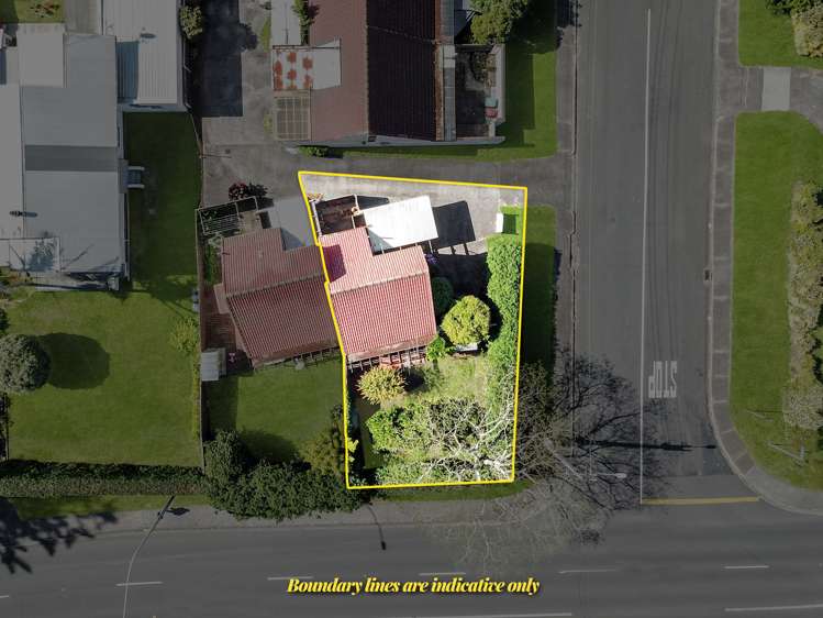 8/2 Burt Road Mount Wellington_1